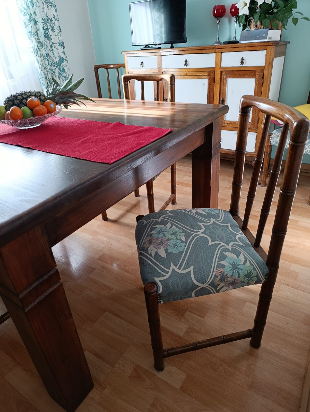 Juego de comedor cuadrado con 6 sillas sonicas - Imagen 2