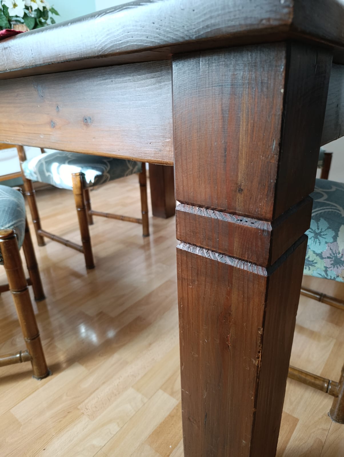 Juego de comedor cuadrado con 6 sillas sonicas - Imagen 4