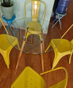 Juego comedor mesa redonda vidrio con 4 sillas tolix amarillas