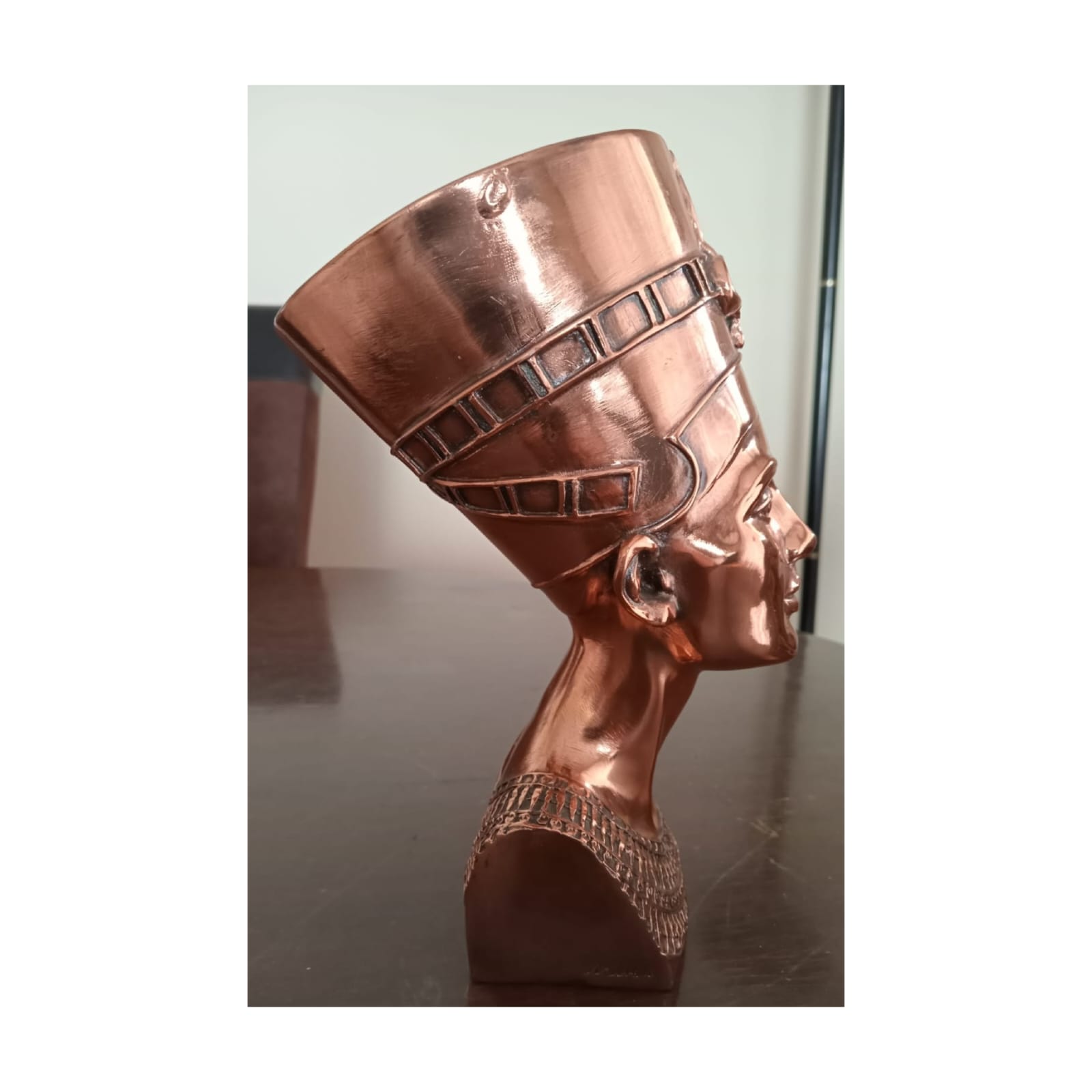 Figura busto Nefertiti - Imagen 2