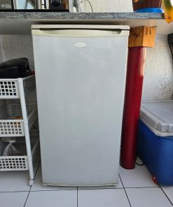 Congelador vertical Daewoo 115 Lts