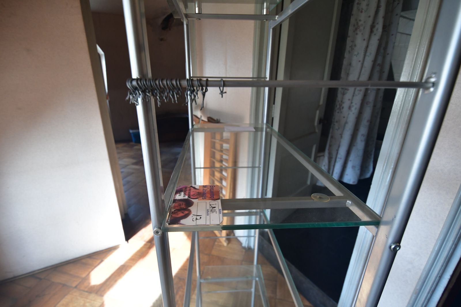 Estante repisa metal vidrio - Imagen 3