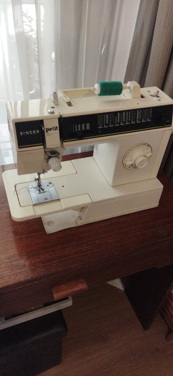 Máquina de coser Singer Petit Inteligente