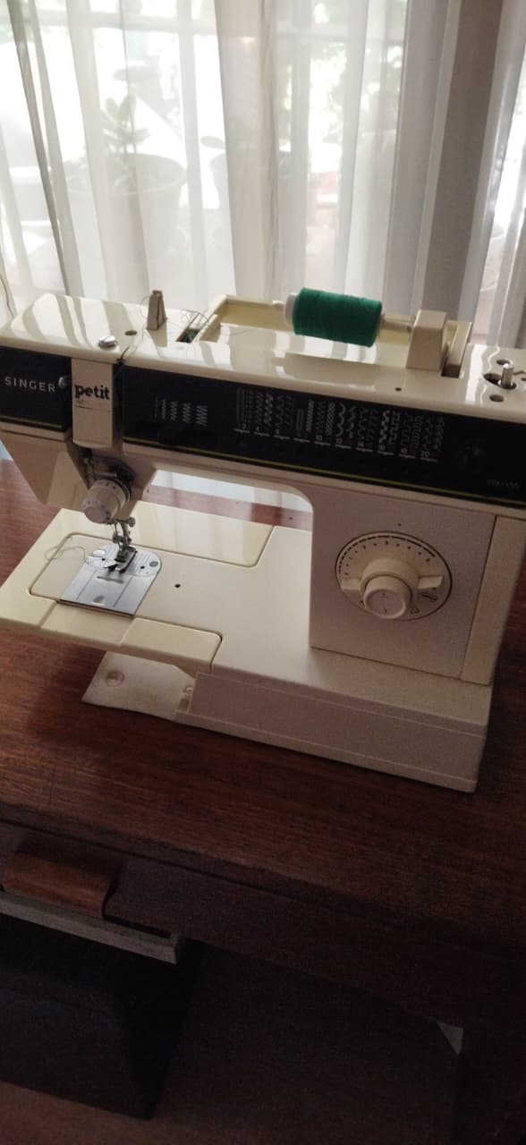 Máquina de coser Singer Petit Inteligente - Imagen 10