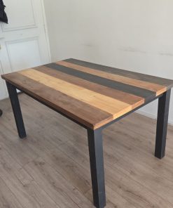 Mesa de comedor artesanal madera distintos tonos