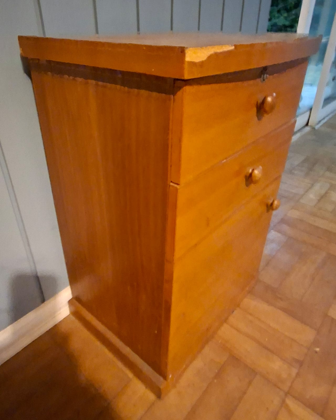 Veladores enchapado madera 2 cajones y puerta - Imagen 2