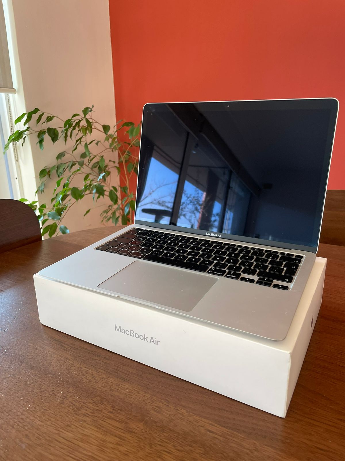 Macbook Air 13” 2020 M1 - Imagen 6