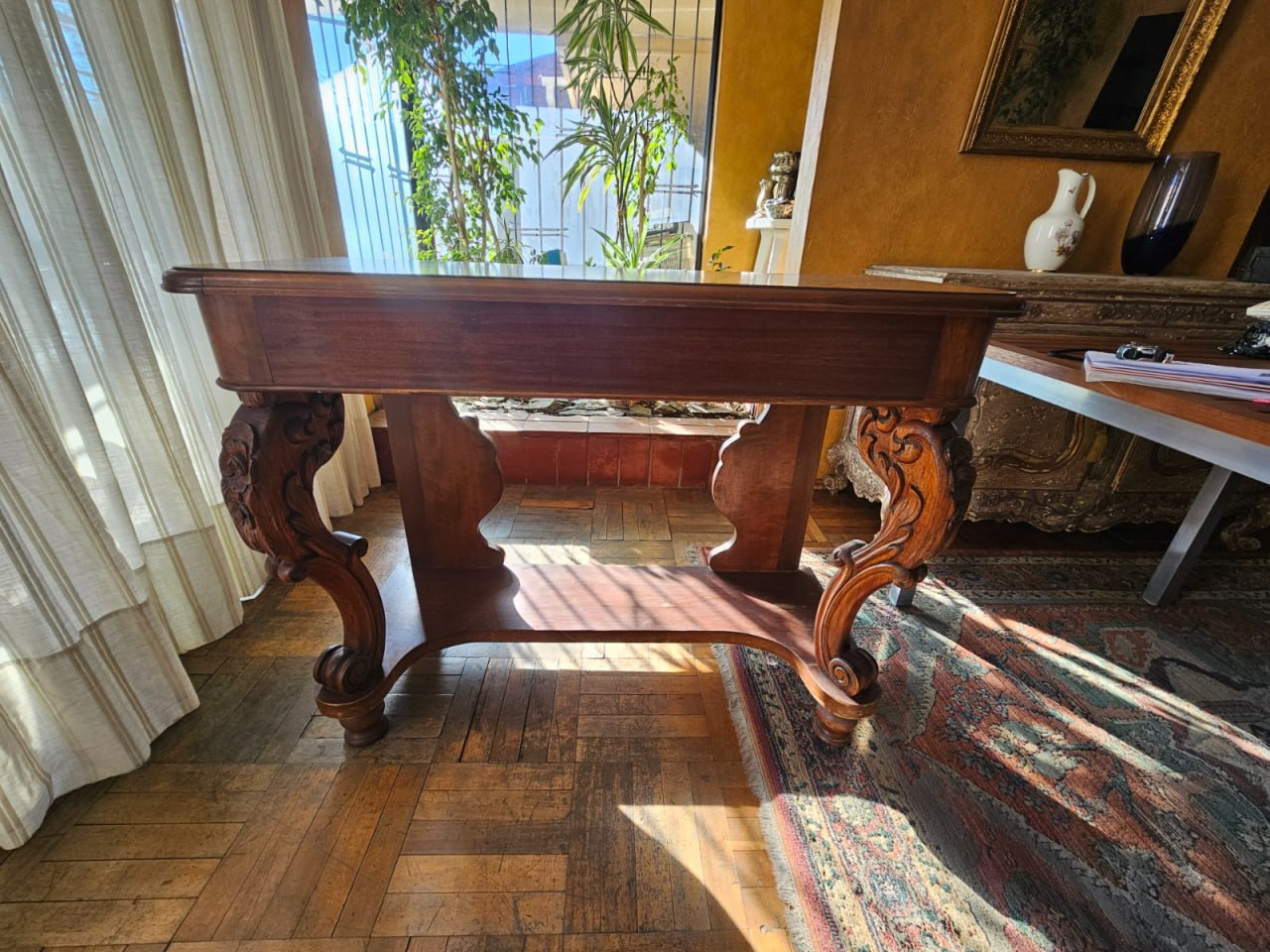Arrimo patas madera talladas