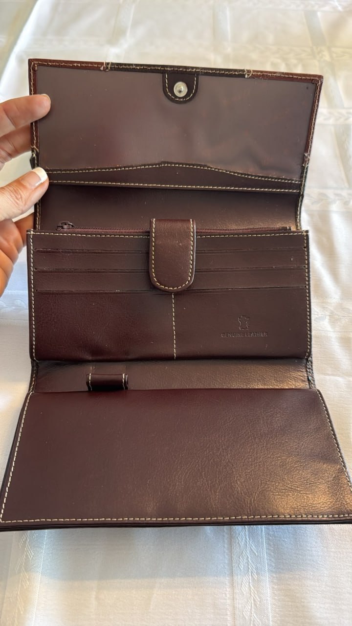Billetera Amphora 100% cuero