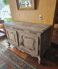 Buffet pintado efecto vintage