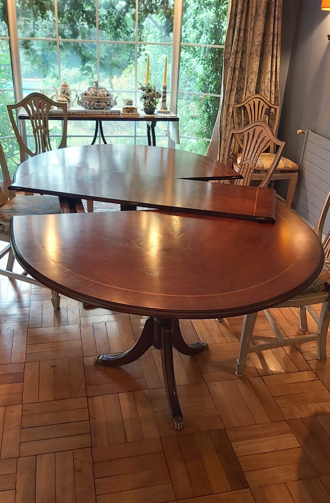 Mesa de comedor extensible con marquetería - Imagen 2