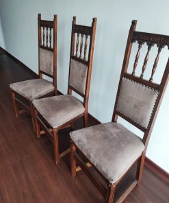 Juego 7 sillas de comedor neogótico