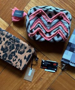Set 3 estuches y cosmetiquero