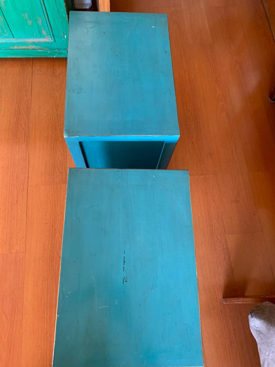 Par de veladores madera calipso