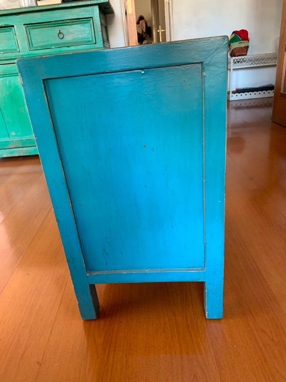 Par de veladores madera calipso