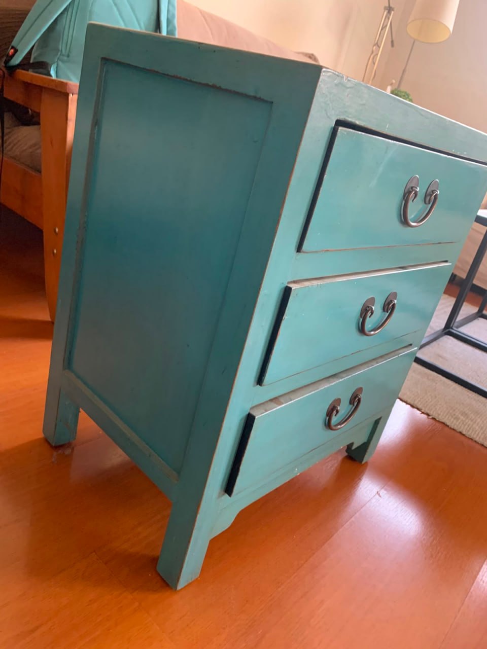 Par de veladores madera calipso
