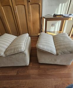 Par pouf blancos