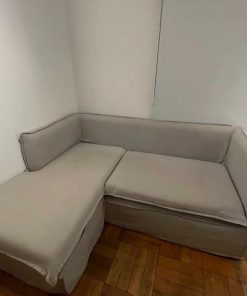 Sofá seccional gris a medida