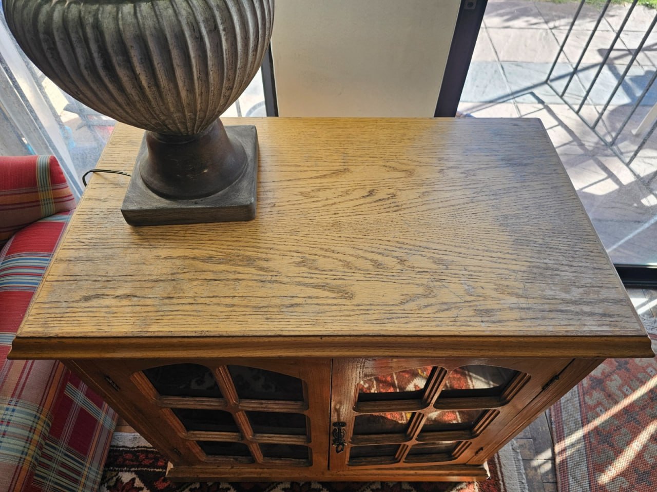 Vitrina baja madera