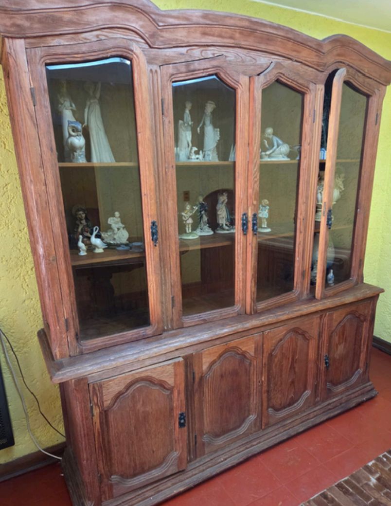 Vitrina madera roble americano