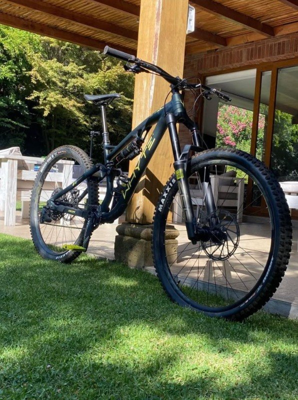 Bicicleta Whyte G-180 RS aro 29