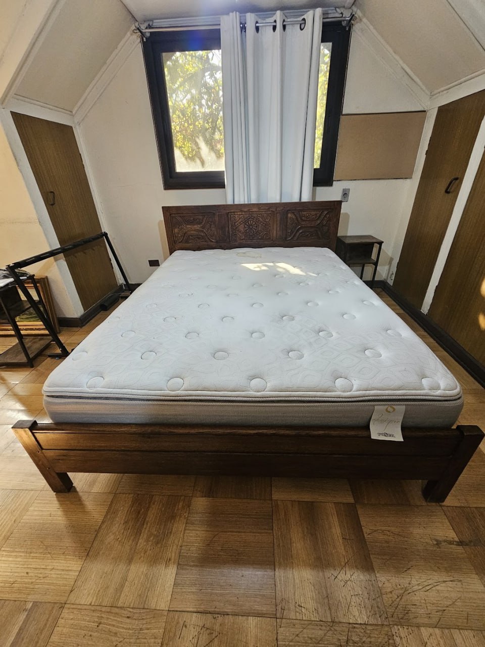 Cama 2 plazas madera colchón Rosen Classique