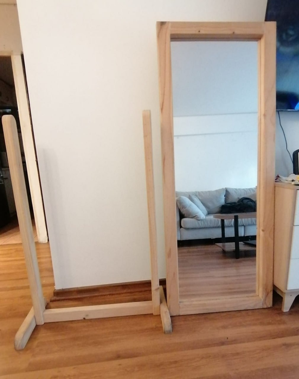 Espejo de pie borde madera