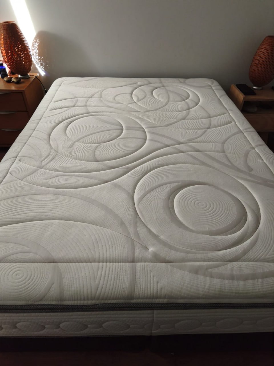Cama 2 plazas queen Rosen Nabis - Imagen 2