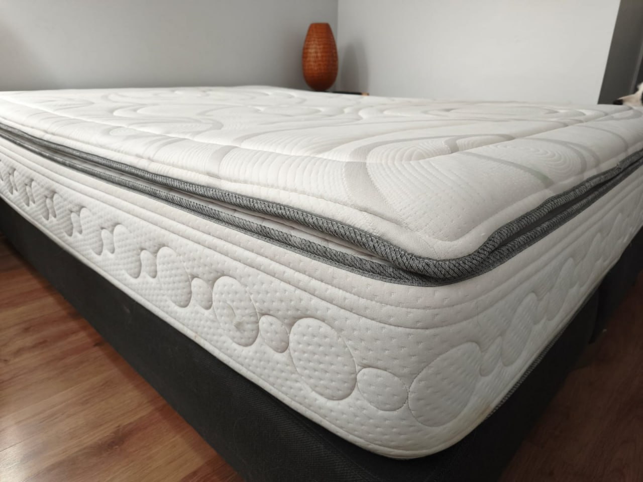 Cama 2 plazas queen Rosen Nabis - Imagen 4