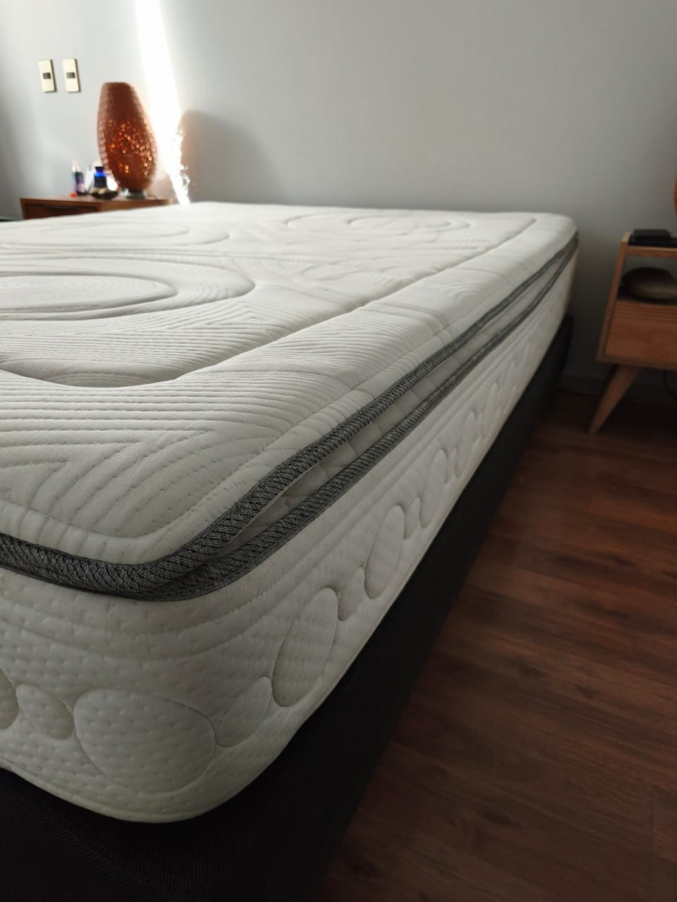 Cama 2 plazas queen Rosen Nabis - Imagen 6