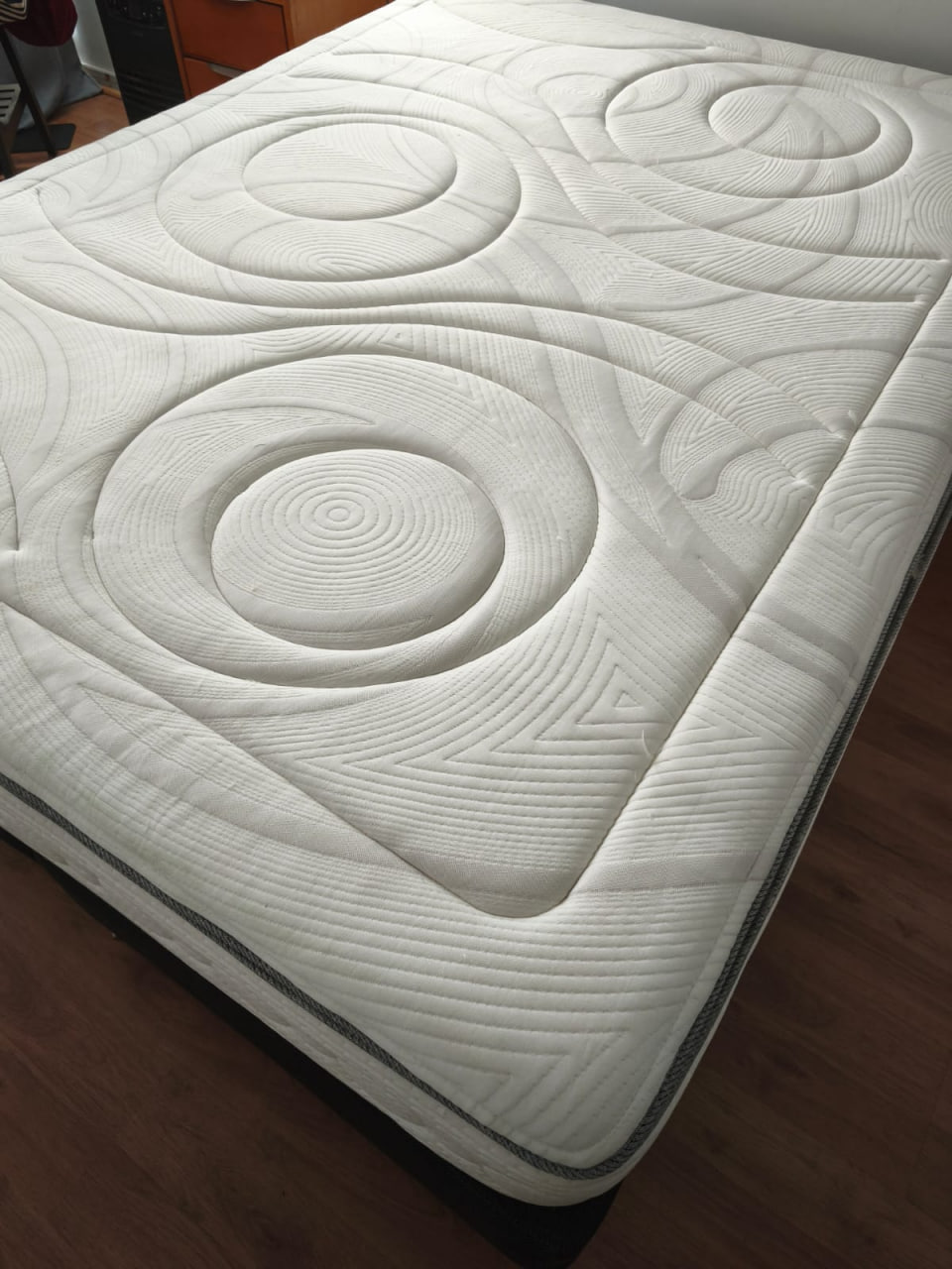 Cama 2 plazas queen Rosen Nabis - Imagen 9