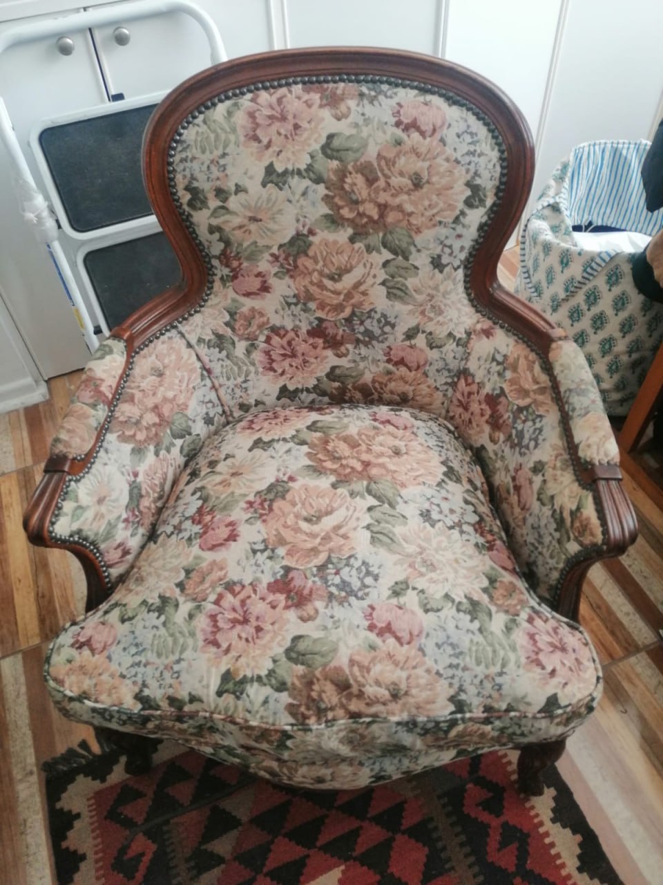 Sillón poltrona Luis XV francés