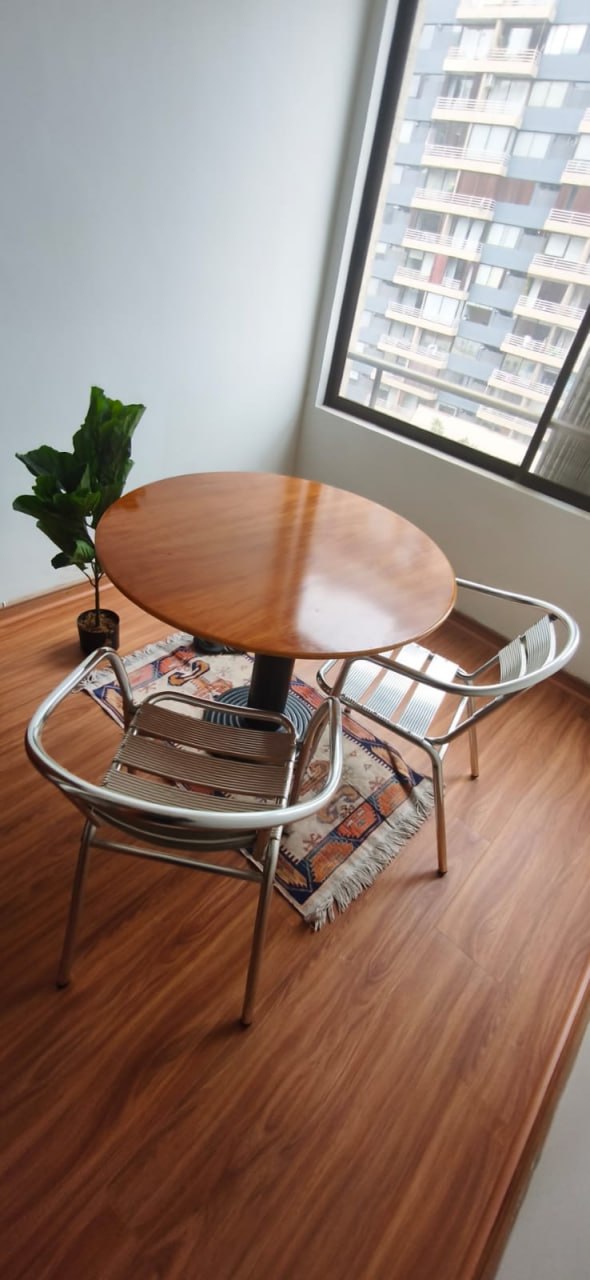 Sillas metálicas modernas Muebles Sur - Imagen 4