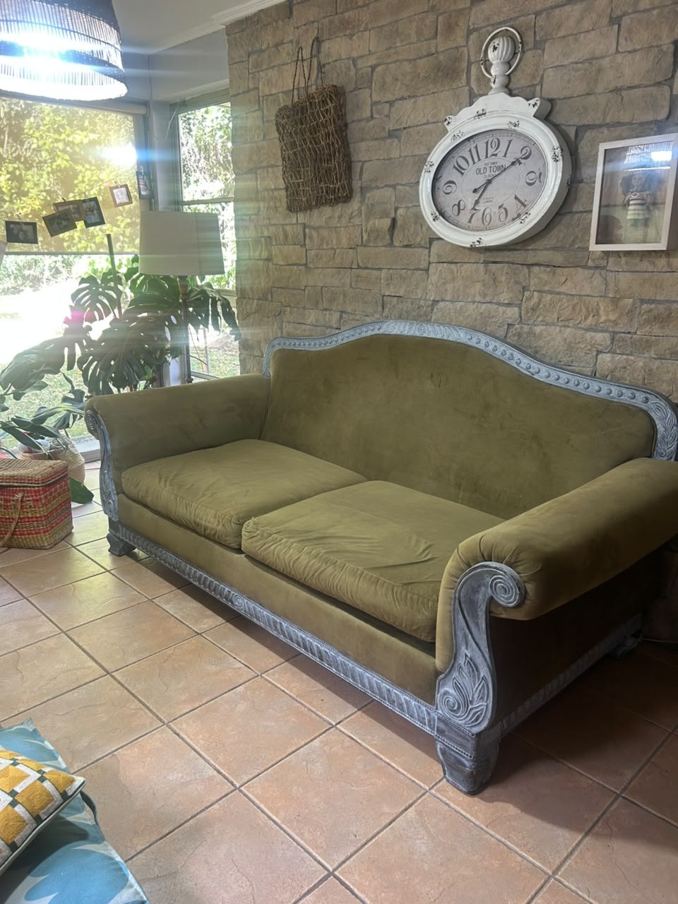 Sofá 3 cuerpos verde oliva estilo provenzal - Imagen 3