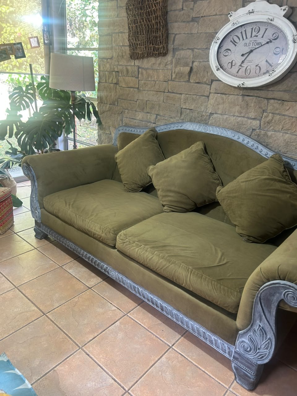 Sofá 3 cuerpos verde oliva estilo provenzal - Imagen 4