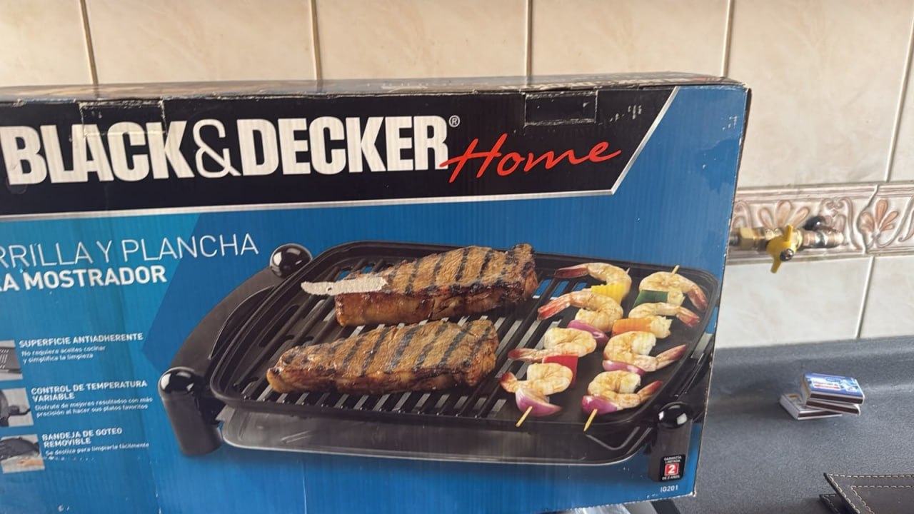 Parrilla eléctrica Black & Decker