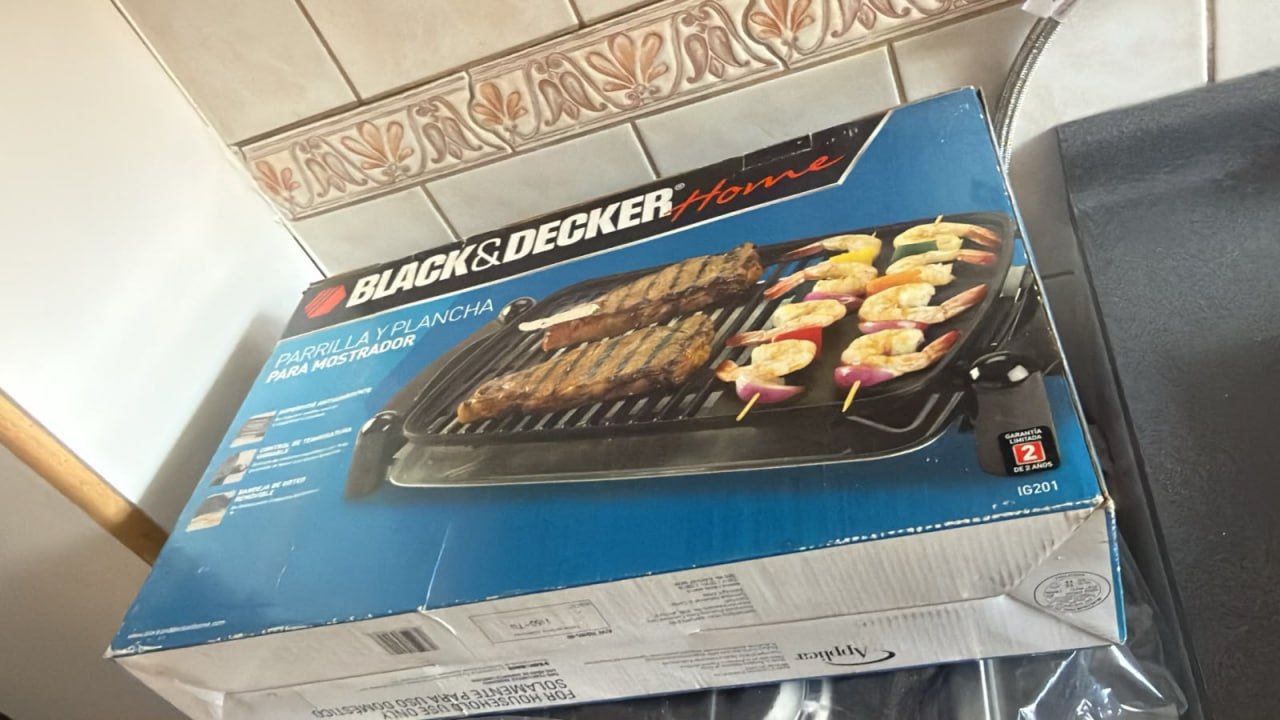 Parrilla eléctrica Black & Decker