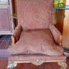 Poltrona sillón patas madera tallada