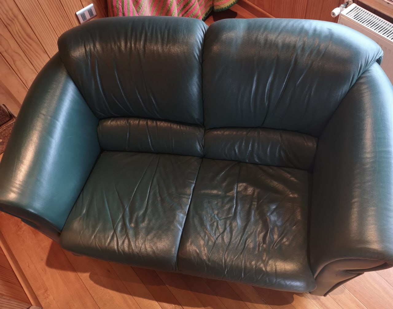 Sofá 2 cuerpos cuero Natuzzi verde